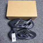 【LW batch】【GV7903】Yeezy Foam Runner午夜蓝